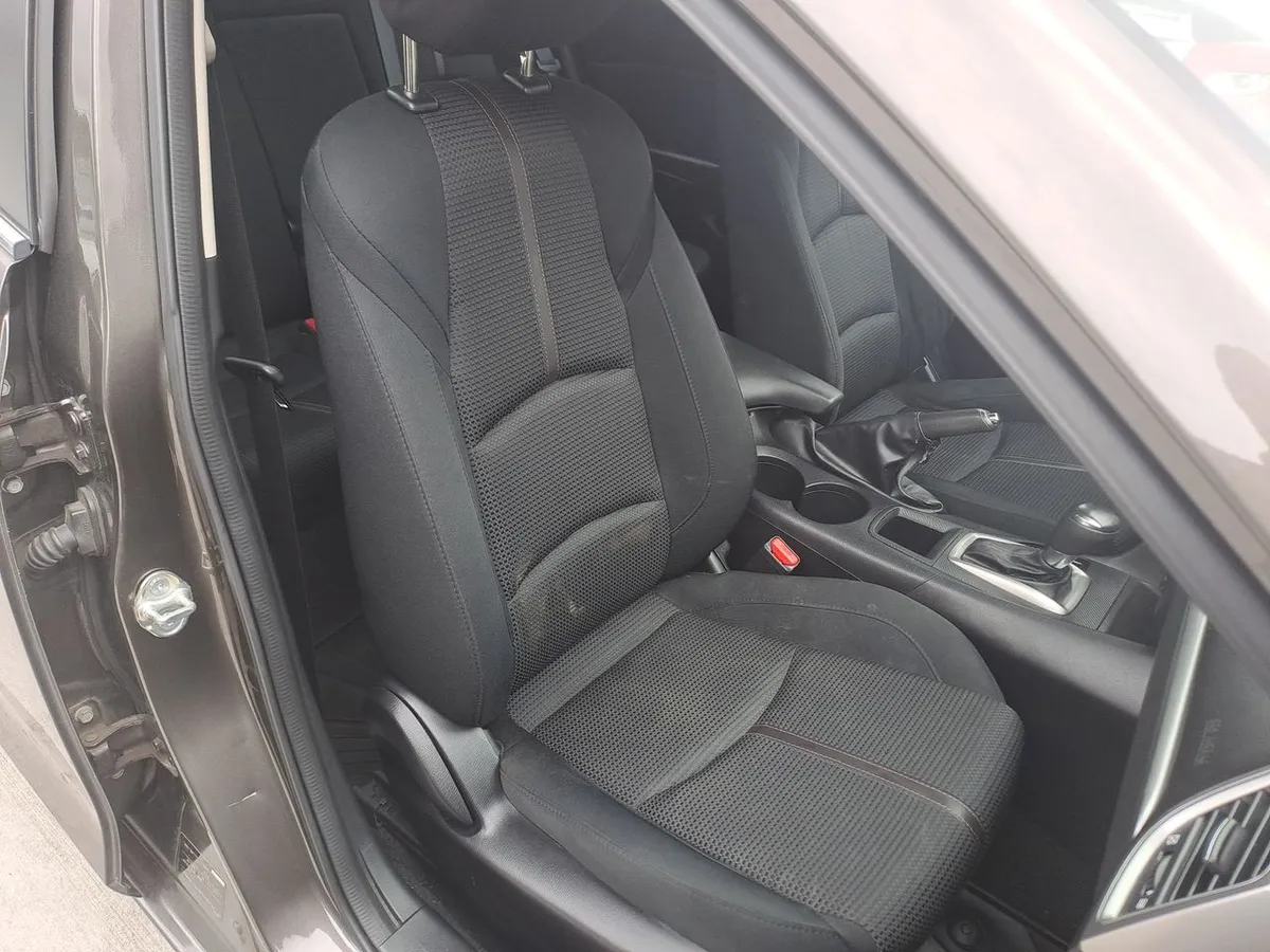 Mazda 3 1.6 S 4x2 Sdn 4at 4p año 2018