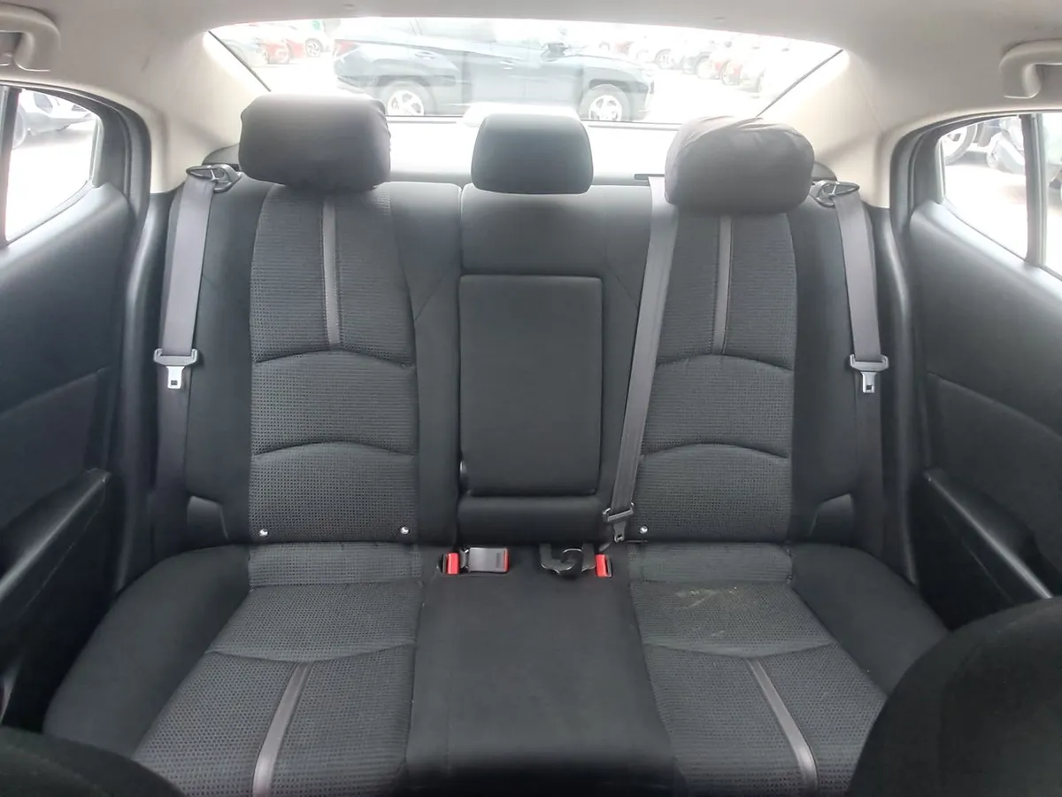 Mazda 3 1.6 S 4x2 Sdn 4at 4p año 2018