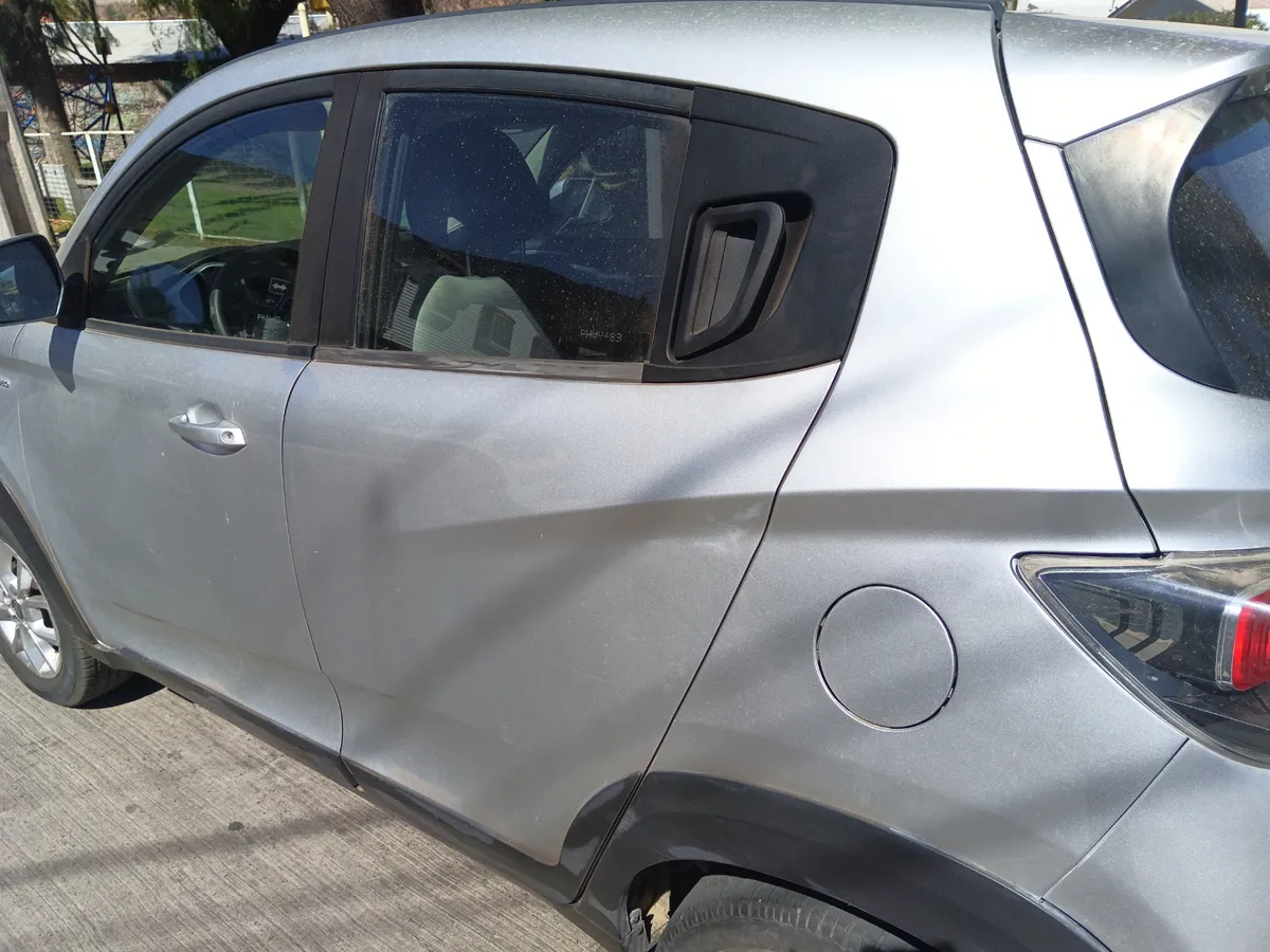 MAHINDRA KUV100 1.2 Elite Mt año 2021