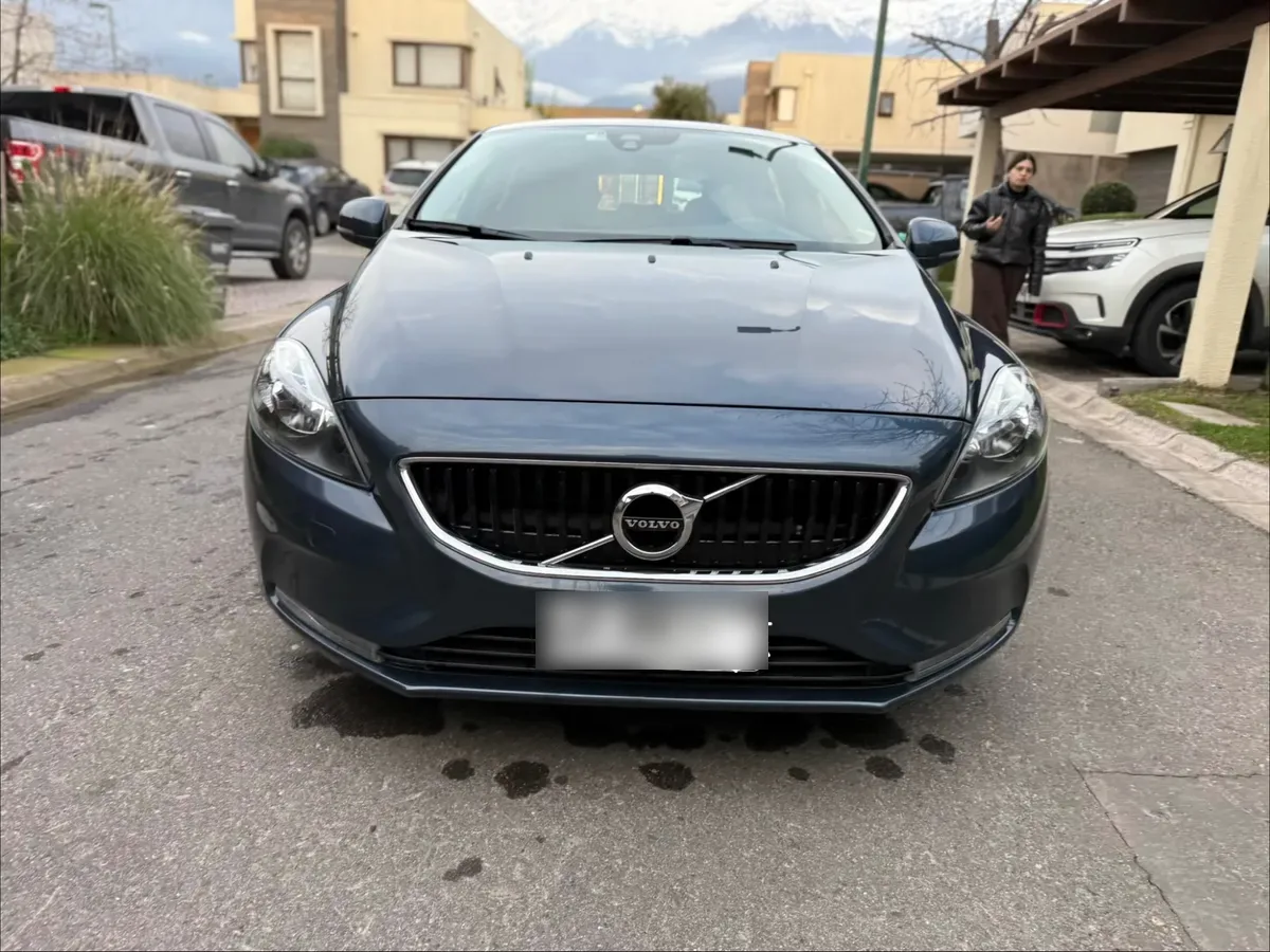 Volvo V40 2.0 T5 Cross Country Inscription At 4x4 año 2019