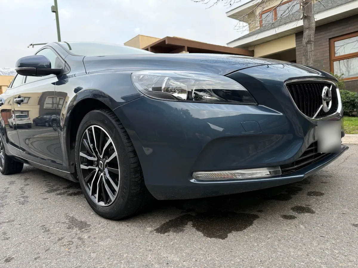 Volvo V40 2.0 T5 Cross Country Inscription At 4x4 año 2019