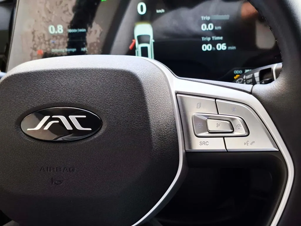 JAC Js8 Pro Gdi 1.5 Aut año 2026