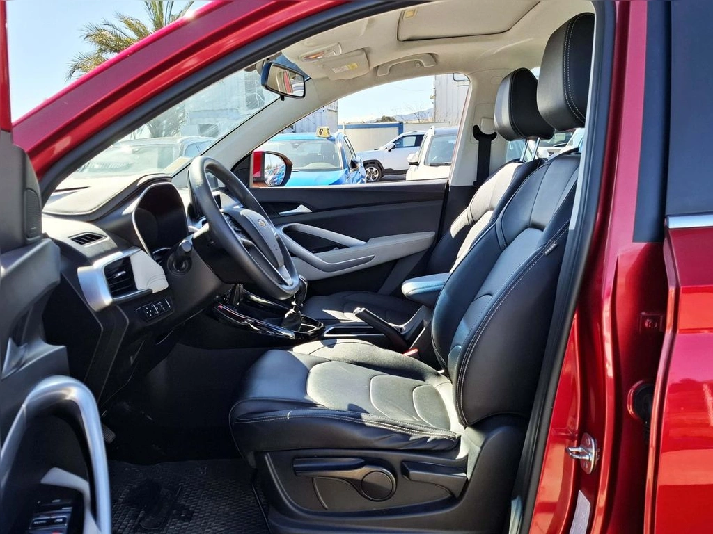 Chevrolet Captiva 1.5t Ltz P 4x2 Mt 5p año 2023