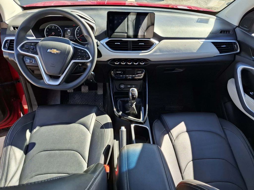 Chevrolet Captiva 1.5t Ltz P 4x2 Mt 5p año 2023