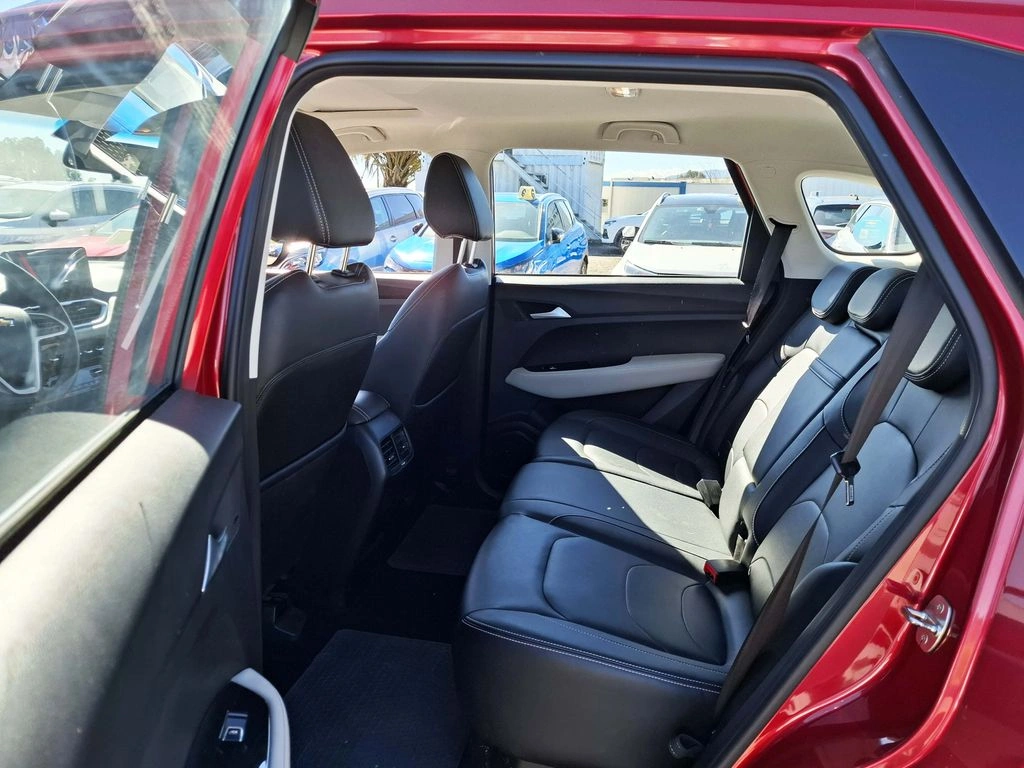 Chevrolet Captiva 1.5t Ltz P 4x2 Mt 5p año 2023