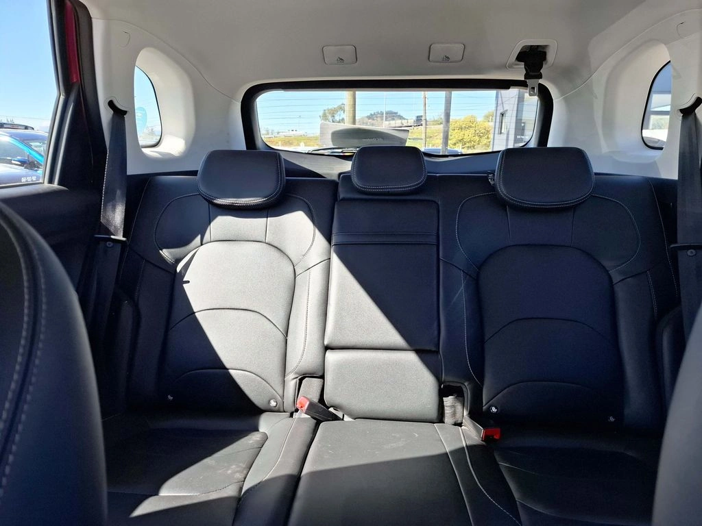 Chevrolet Captiva 1.5t Ltz P 4x2 Mt 5p año 2023