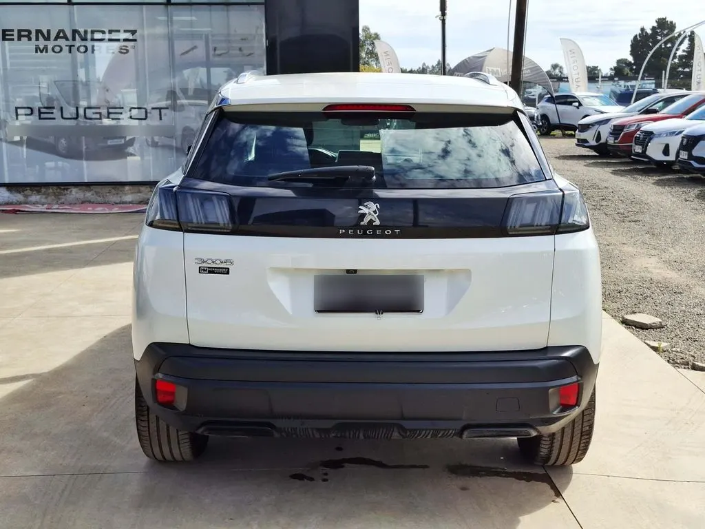 Peugeot 3008 1.2 Active Pack Puretech 130 4x2 Mt6 5p año 2022