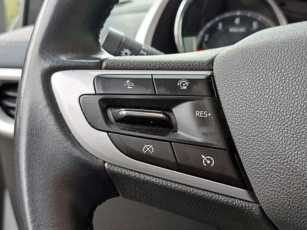 Chevrolet Tracker 1.2t Premier T 4x2 At 5p año 2024