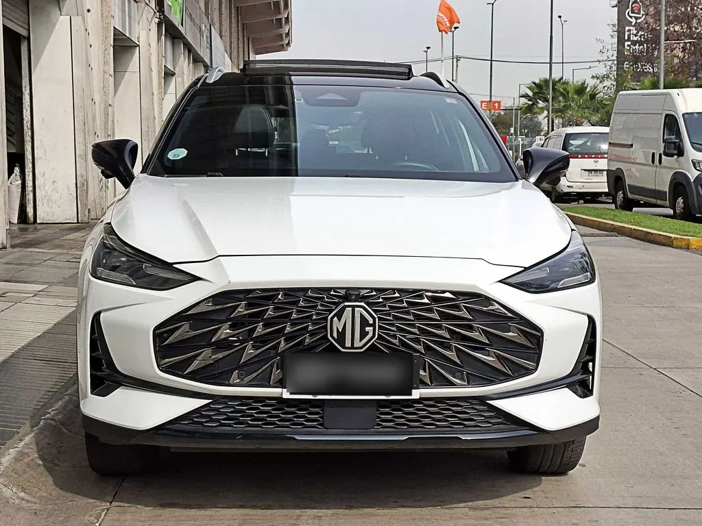 MG One 1.5 Dlx At año 2024