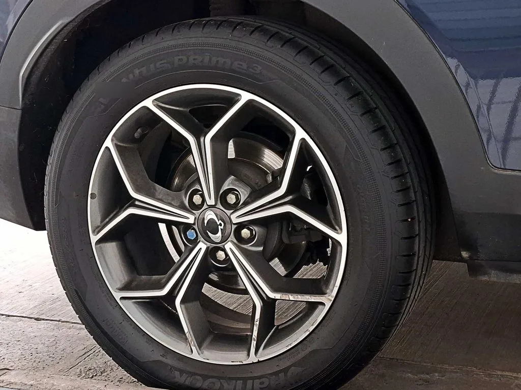 Ssangyong Korando 1.5t Glx 4x2 Mt 5p año 2023