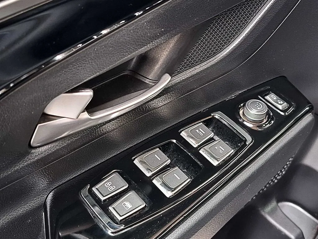 Ssangyong Korando 1.5t Glx 4x2 Mt 5p año 2023