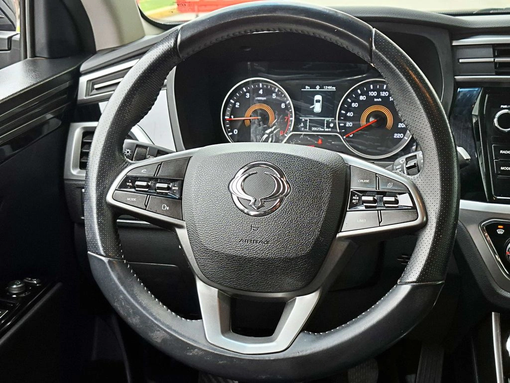 Ssangyong Korando 1.5t Glx 4x2 Mt 5p año 2023