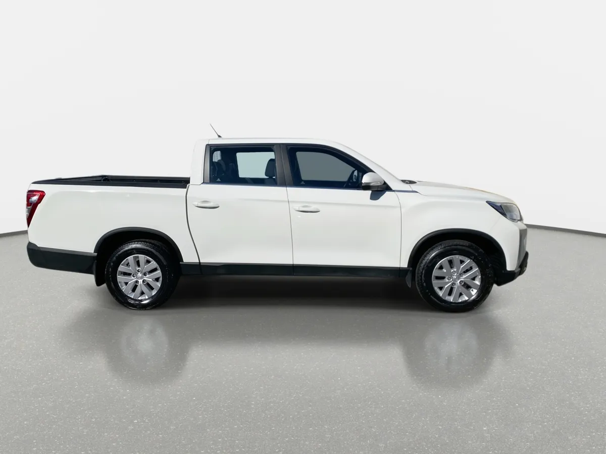 Ssangyong Musso 2.2 Td Grand Glx Diesel 4wd Nueva Radio Mt6 4p año 2025