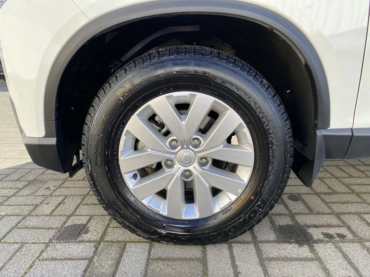 Ssangyong Musso 2.2 Td Grand Glx Diesel 4wd Nueva Radio Mt6 4p año 2025