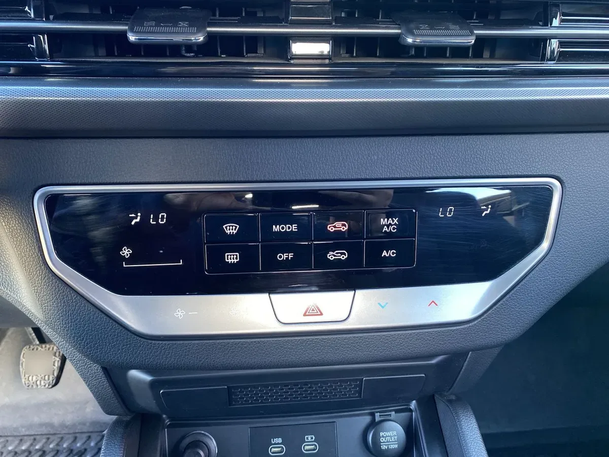 Ssangyong Musso 2.2 Td Grand Glx Diesel 4wd Nueva Radio Mt6 4p año 2025