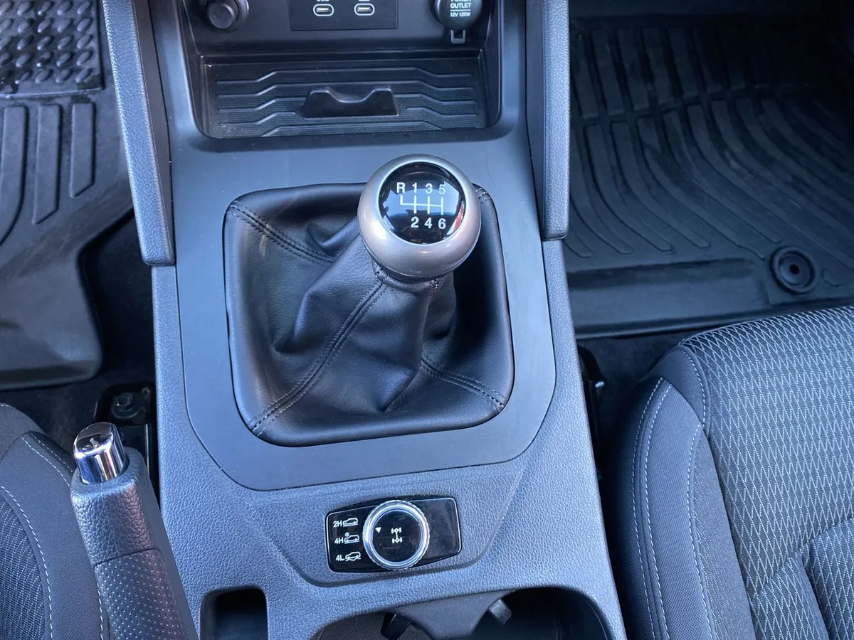 Ssangyong Musso 2.2 Td Grand Glx Diesel 4wd Nueva Radio Mt6 4p año 2025