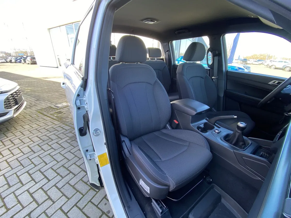 Ssangyong Musso 2.2 Td Grand Glx Diesel 4wd Nueva Radio Mt6 4p año 2025