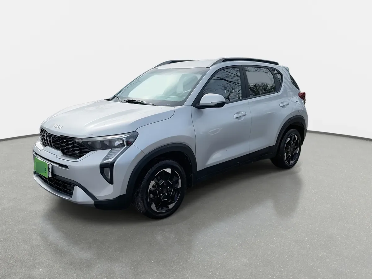 Kia Sonet 1.5 Ex 4x2 Ivt Ri At 5p año 2025