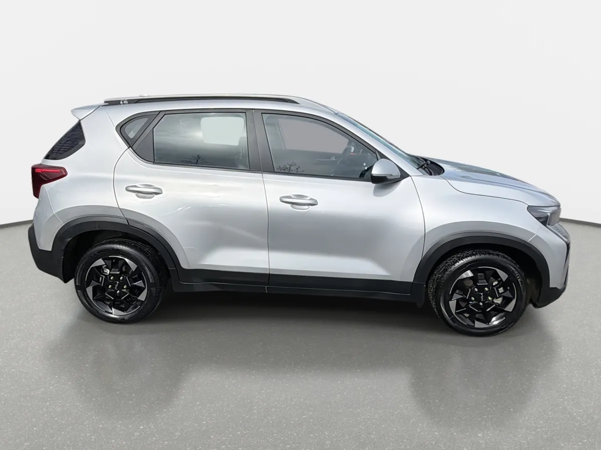 Kia Sonet 1.5 Ex 4x2 Ivt Ri At 5p año 2025
