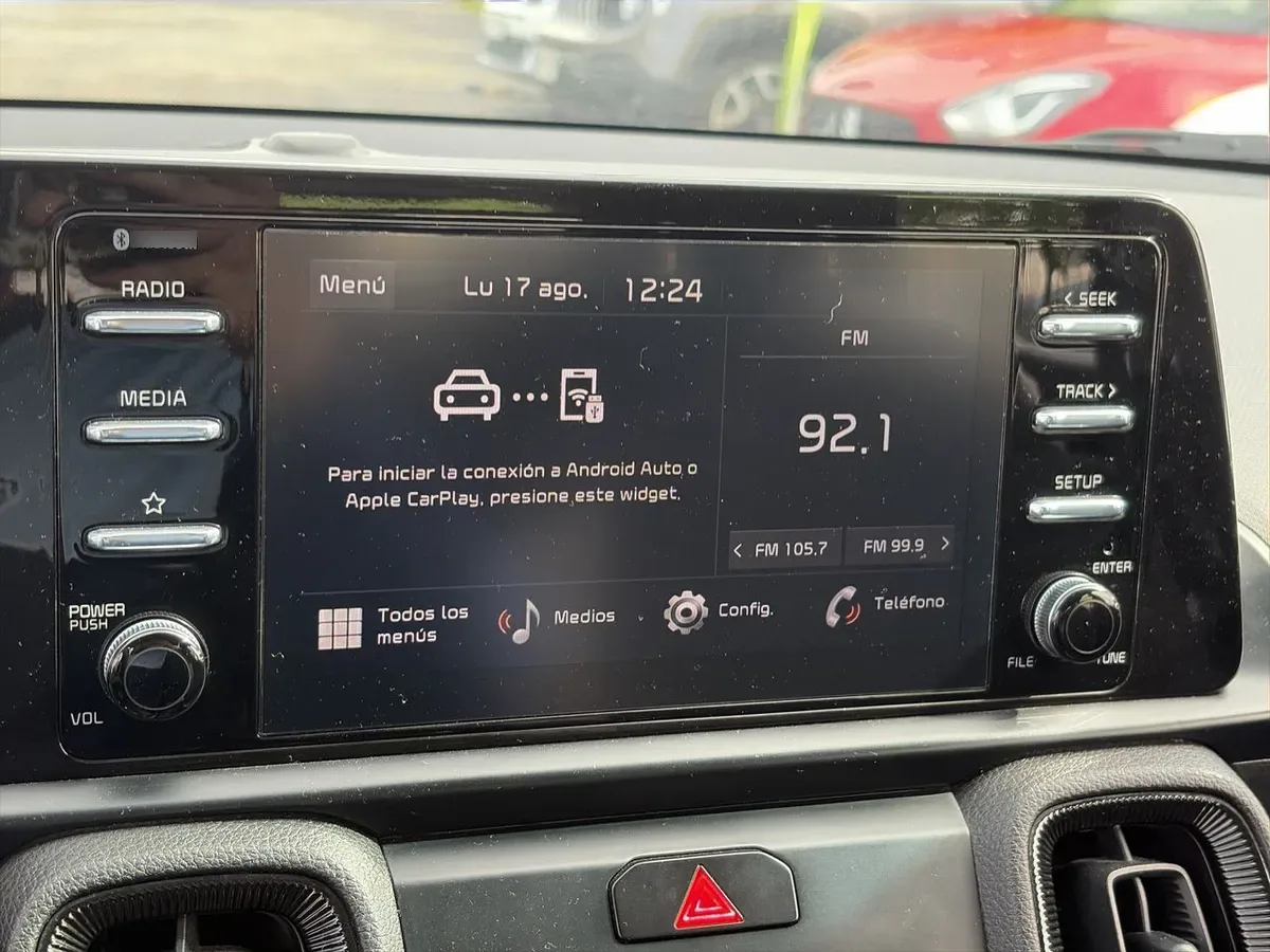 Kia Sonet 1.5 Ex 4x2 Ivt Ri At 5p año 2025