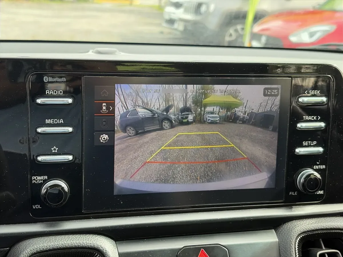 Kia Sonet 1.5 Ex 4x2 Ivt Ri At 5p año 2025