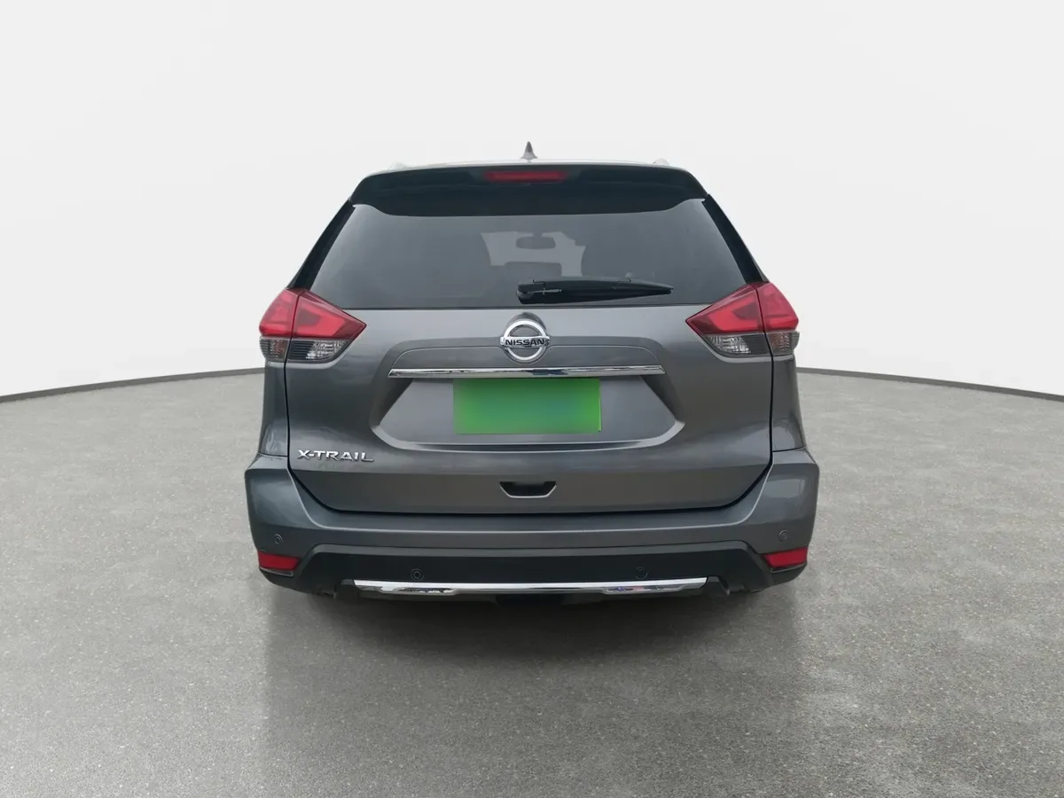 Nissan X-Trail 2.5 Advance Mc 4x2 3row Cvt At 5p año 2021