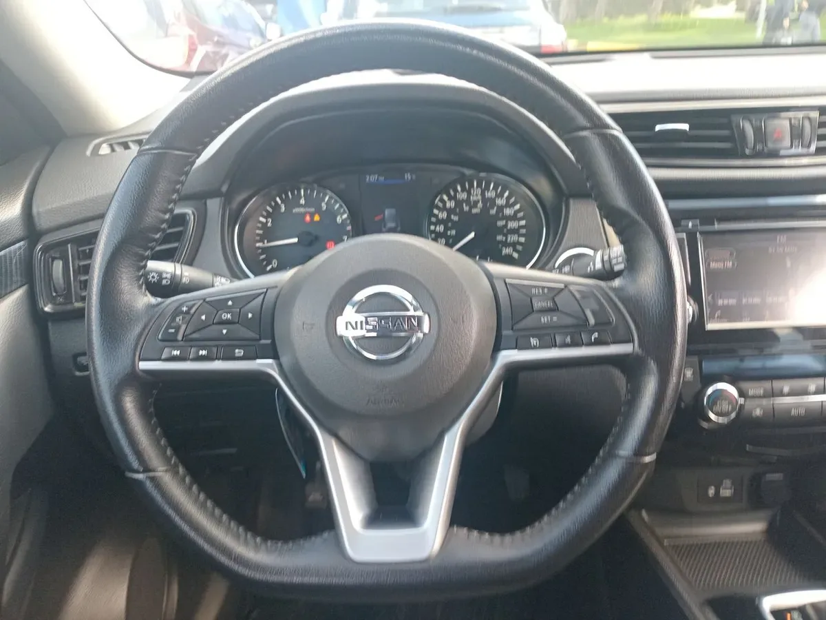 Nissan X-Trail 2.5 Advance Mc 4x2 3row Cvt At 5p año 2021