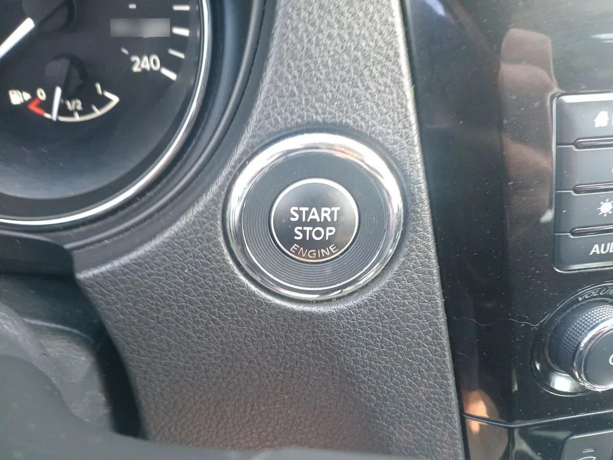Nissan X-Trail 2.5 Advance Mc 4x2 3row Cvt At 5p año 2021