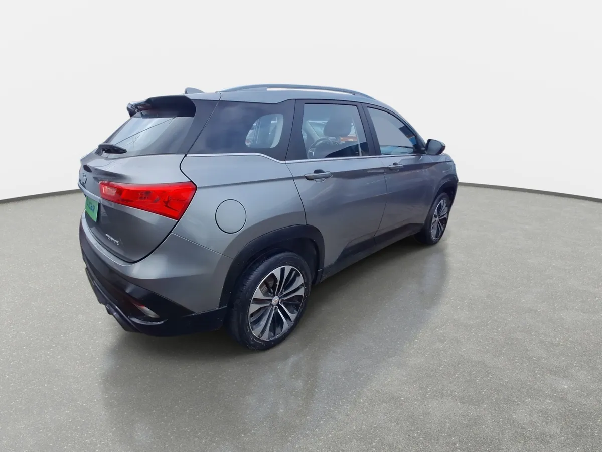 Chevrolet Captiva 1.5t Premier Fwd Mt 5p año 2023