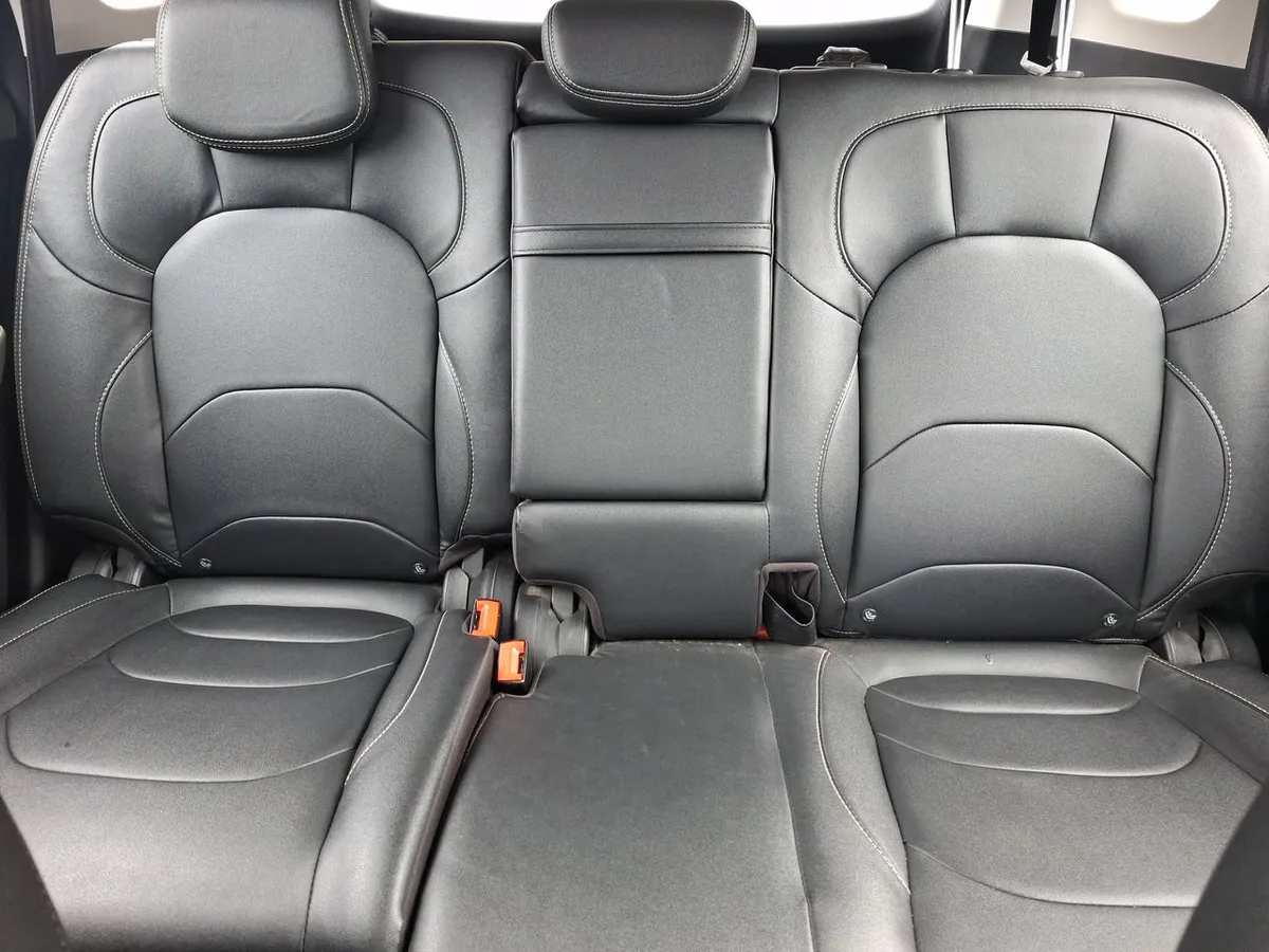 Chevrolet Captiva 1.5t Premier Fwd Mt 5p año 2023
