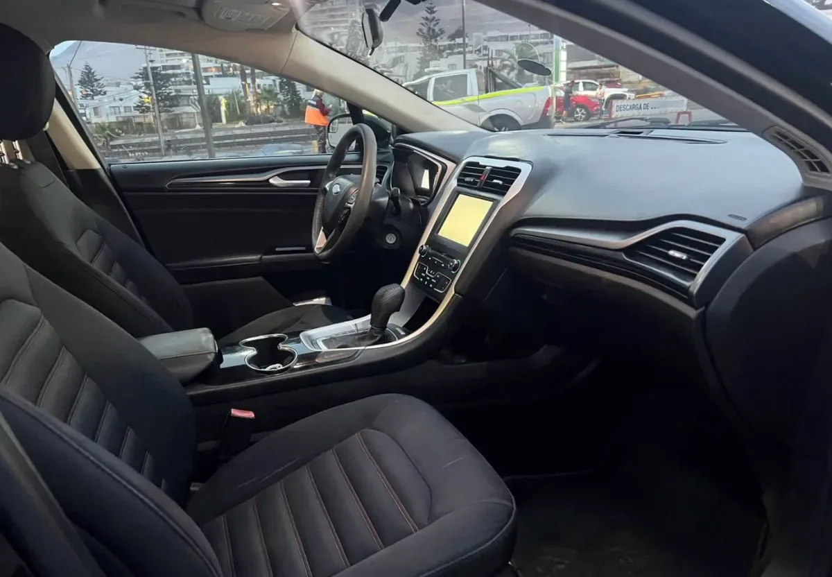 FORD FUSION 2.5 Se At año 2016