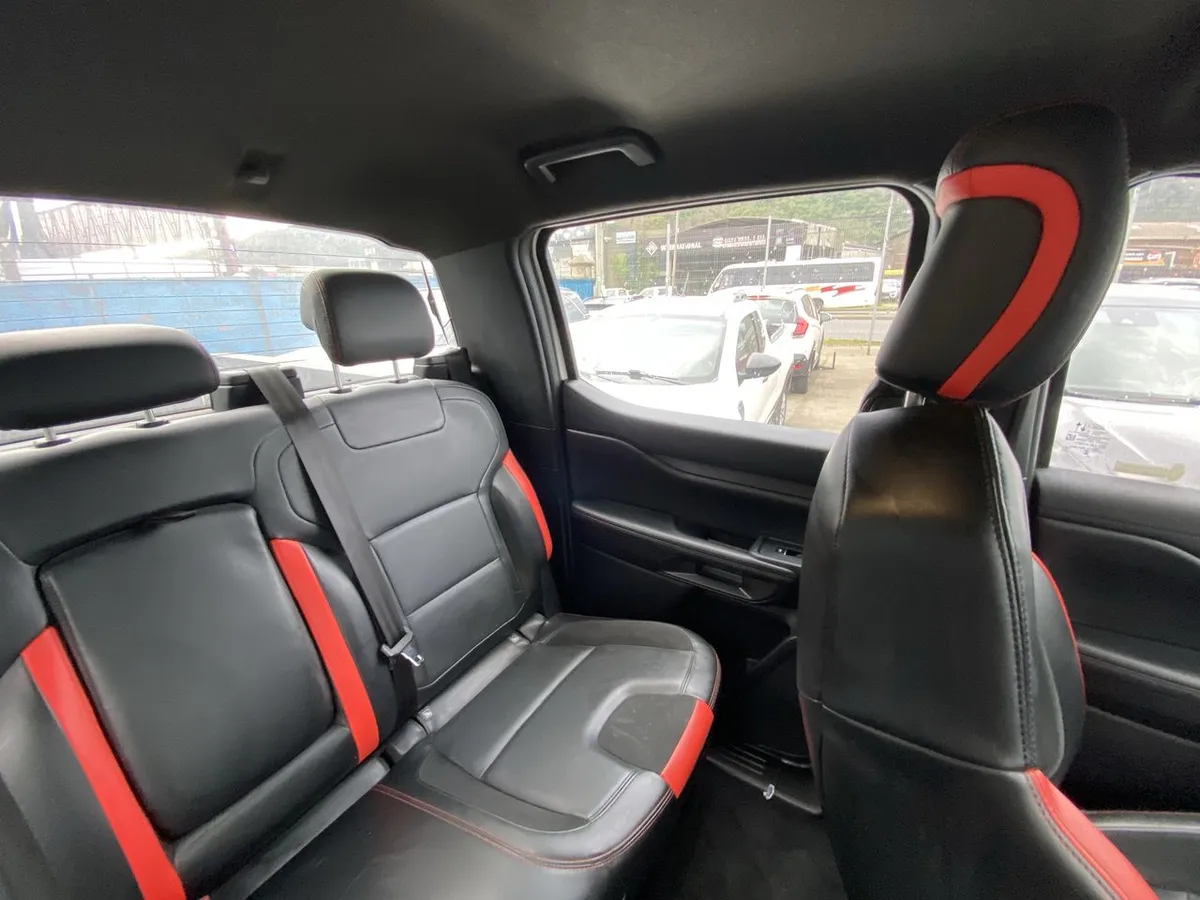 Ford Ranger 3.0t Raptor 4x4 Dob. Cab. At 4p año 2024