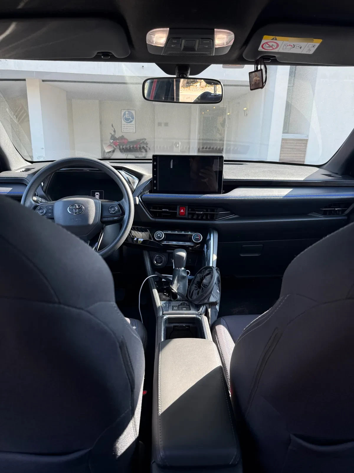 TOYOTA YARIS CROSS 1.5 Xg At año 2025