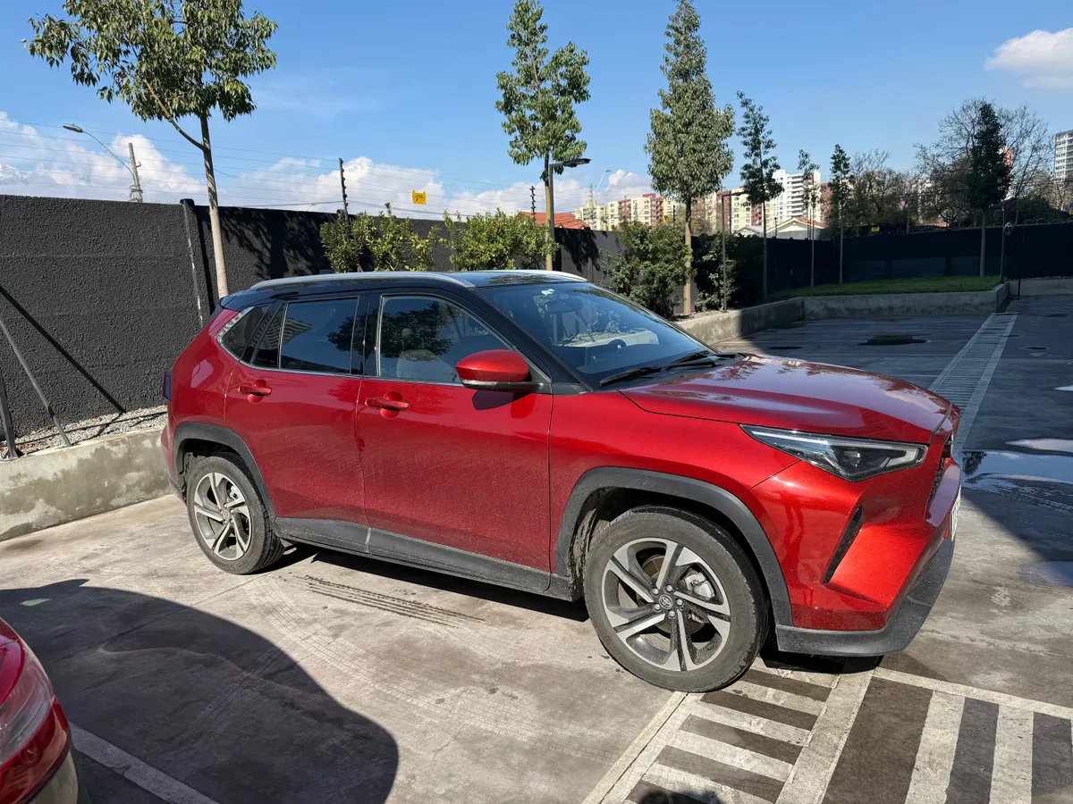 TOYOTA YARIS CROSS 1.5 Xg At año 2025
