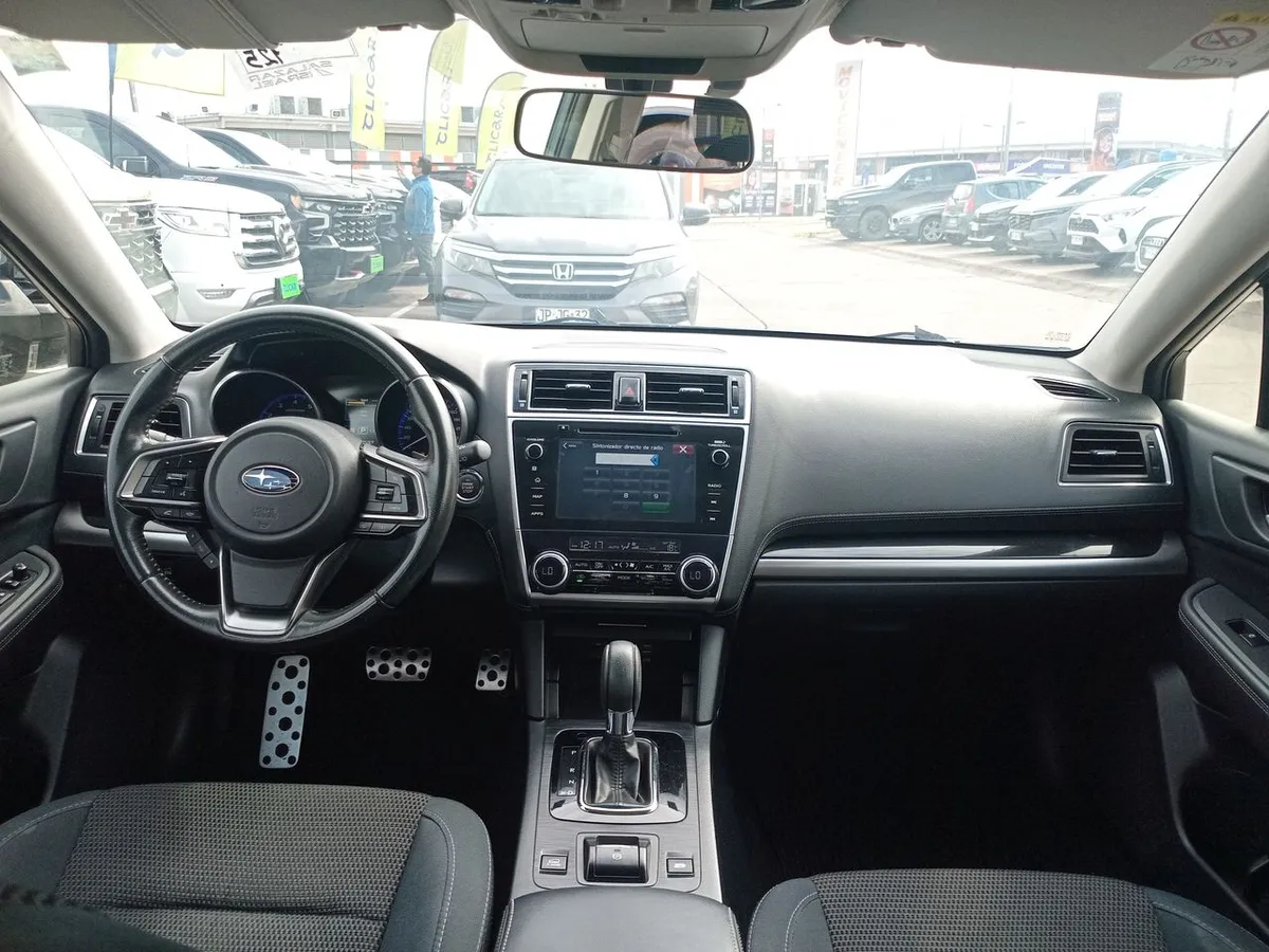 Subaru Outback 2.5i Limited Awd Cvt At 5p año 2019