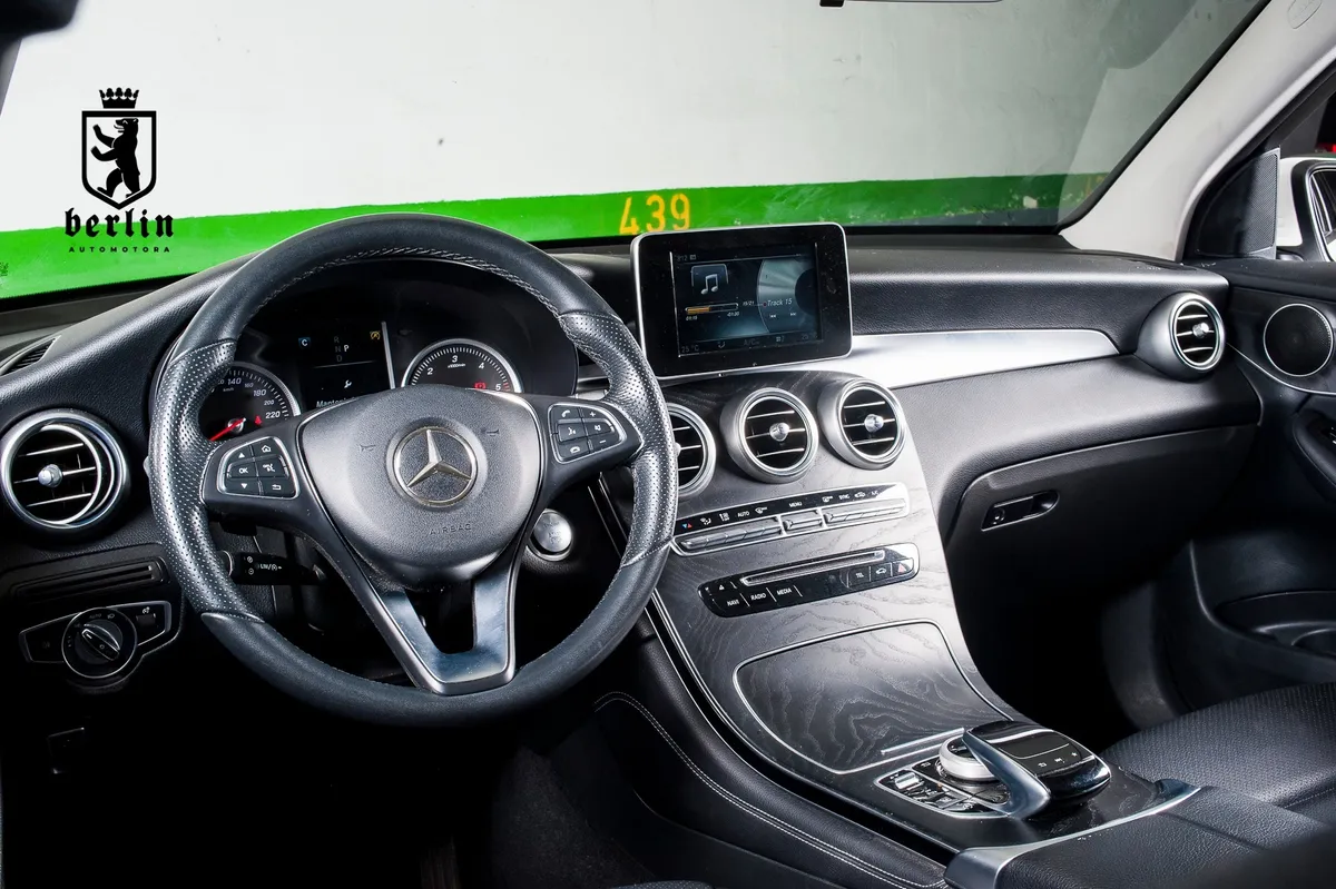 MERCEDES BENZ GLC 220 2.1 At Diesel año 2018