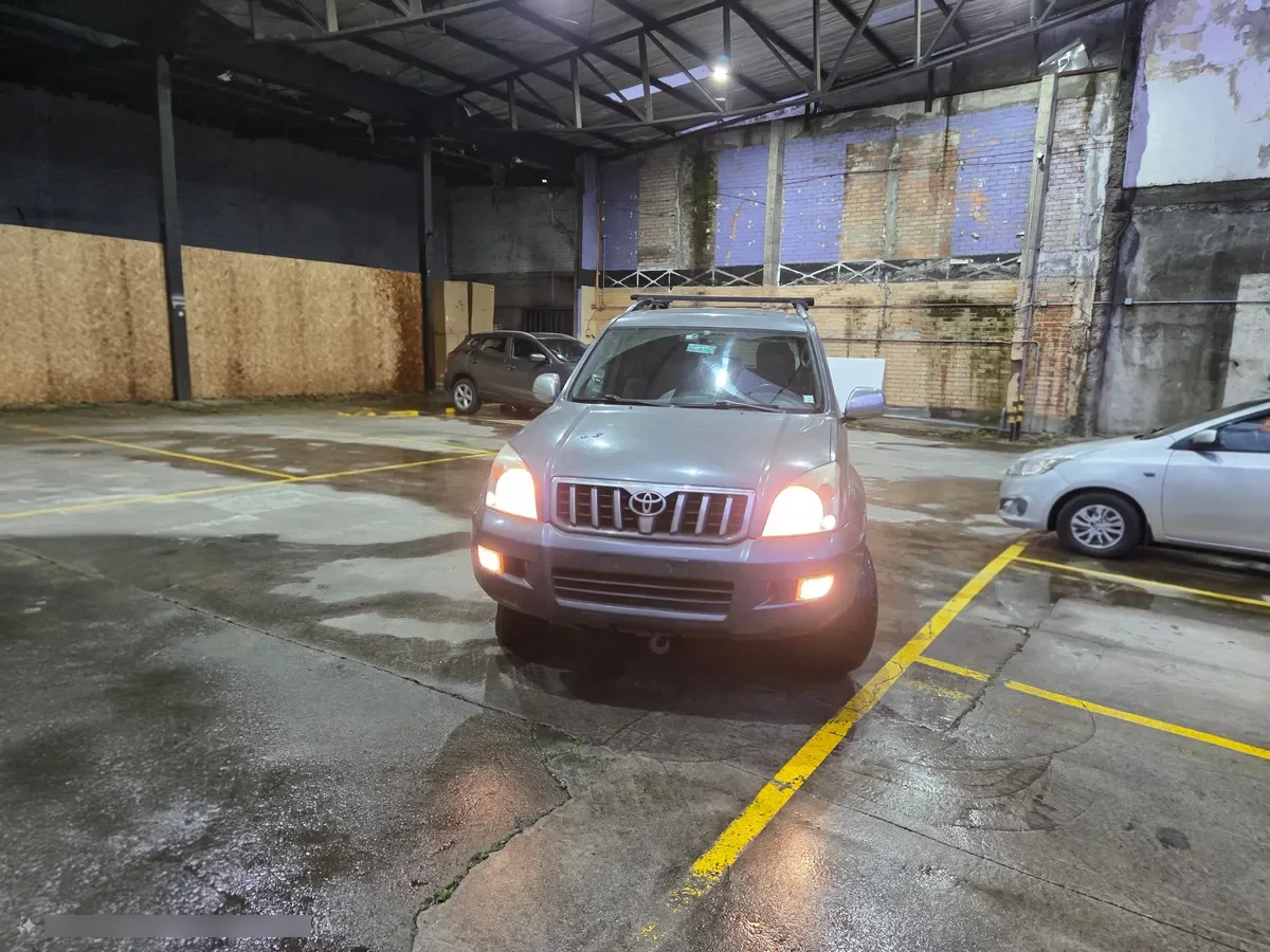 TOYOTA LAND CRUISER 2.7 Prado Lujo Mt año 2008