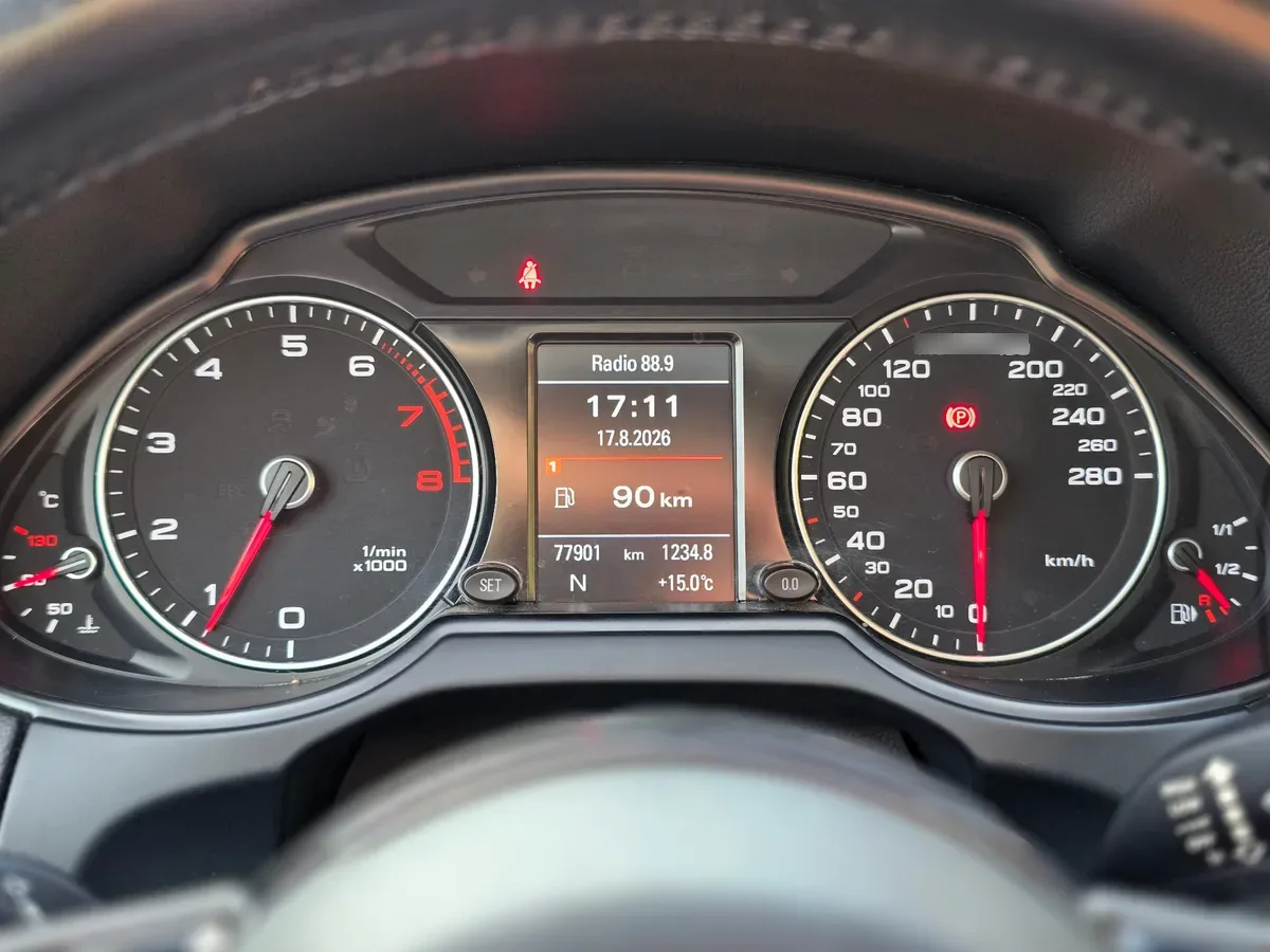 AUDI Q5 2.0 Tfsi Attraction Quattro Tiptronic At 4x4 año 2015