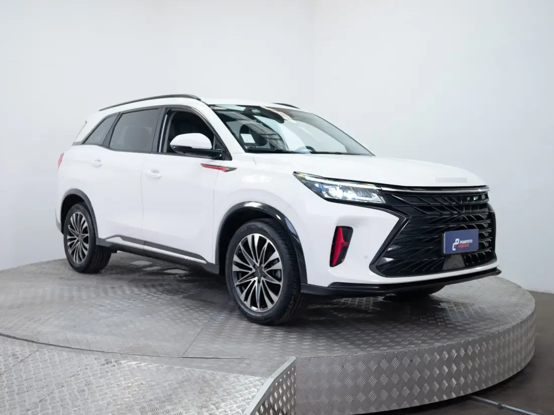 DFSK Suv 600 1.5 T Luxury At año 2024