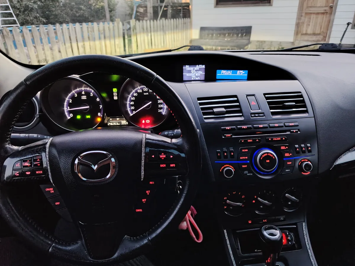 MAZDA MAZDA3 1.6 Sedan S Ac C.crucero Mt año 2013