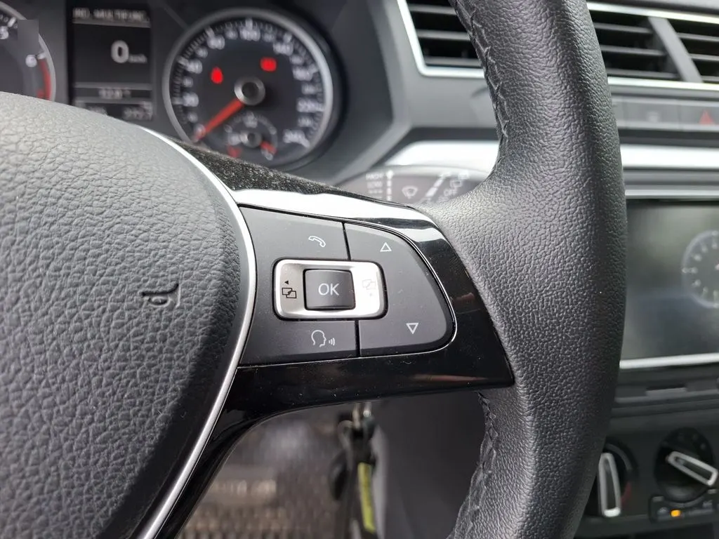 Volkswagen Gol 1.6 Comfortline Mt año 2023