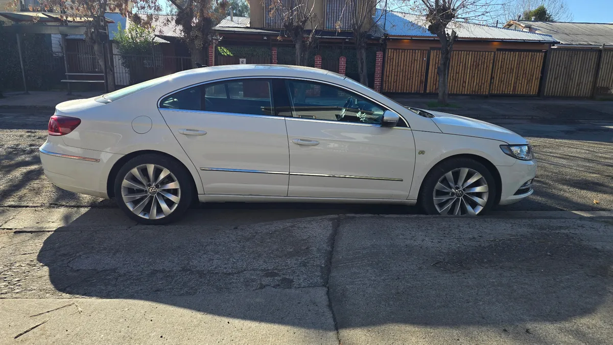 VOLKSWAGEN PASSAT 2.0 Tdi At Diesel año 2018