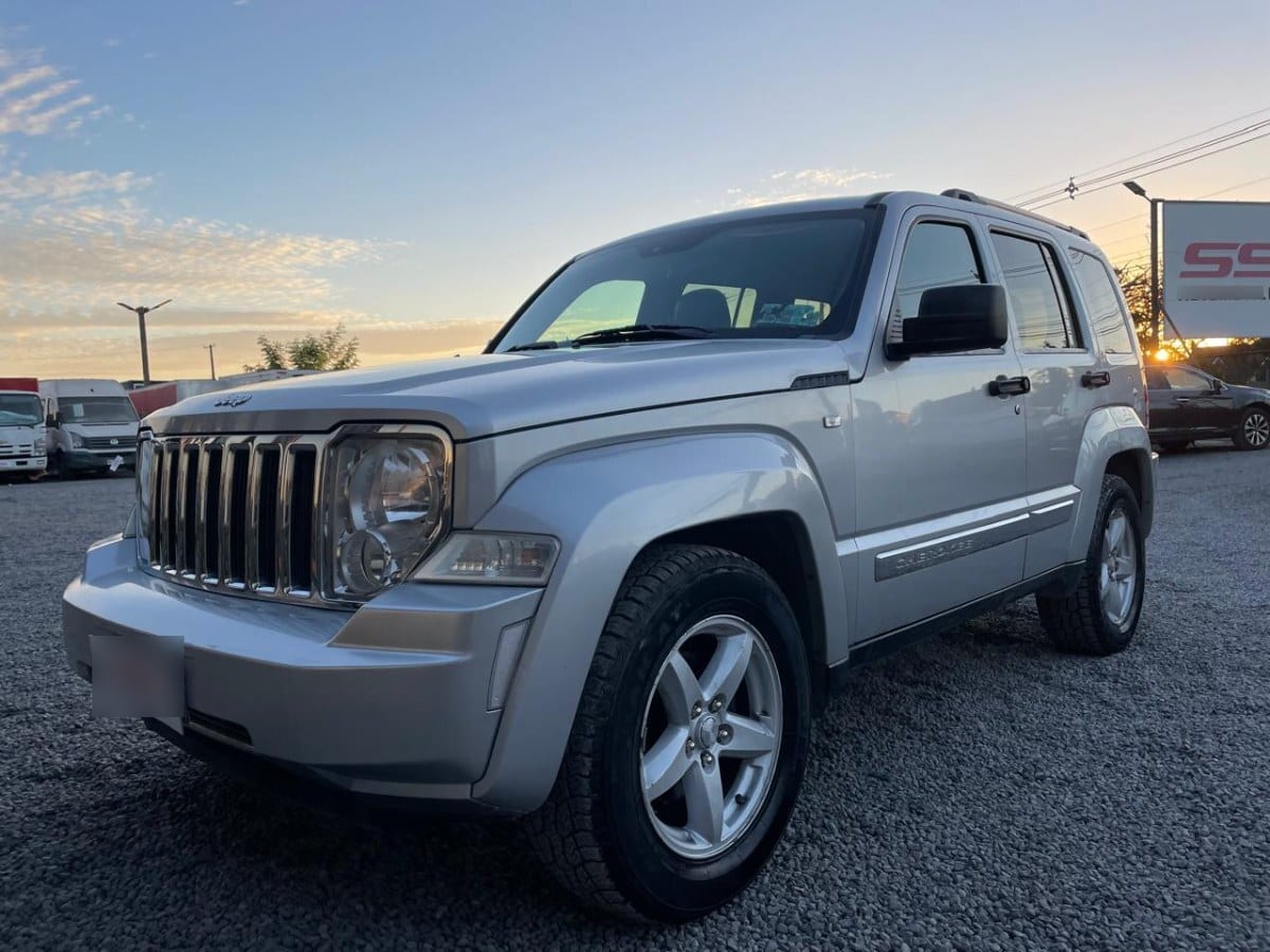 Jeep Cherokee Limited3.7 Aut 4x4 año 2013