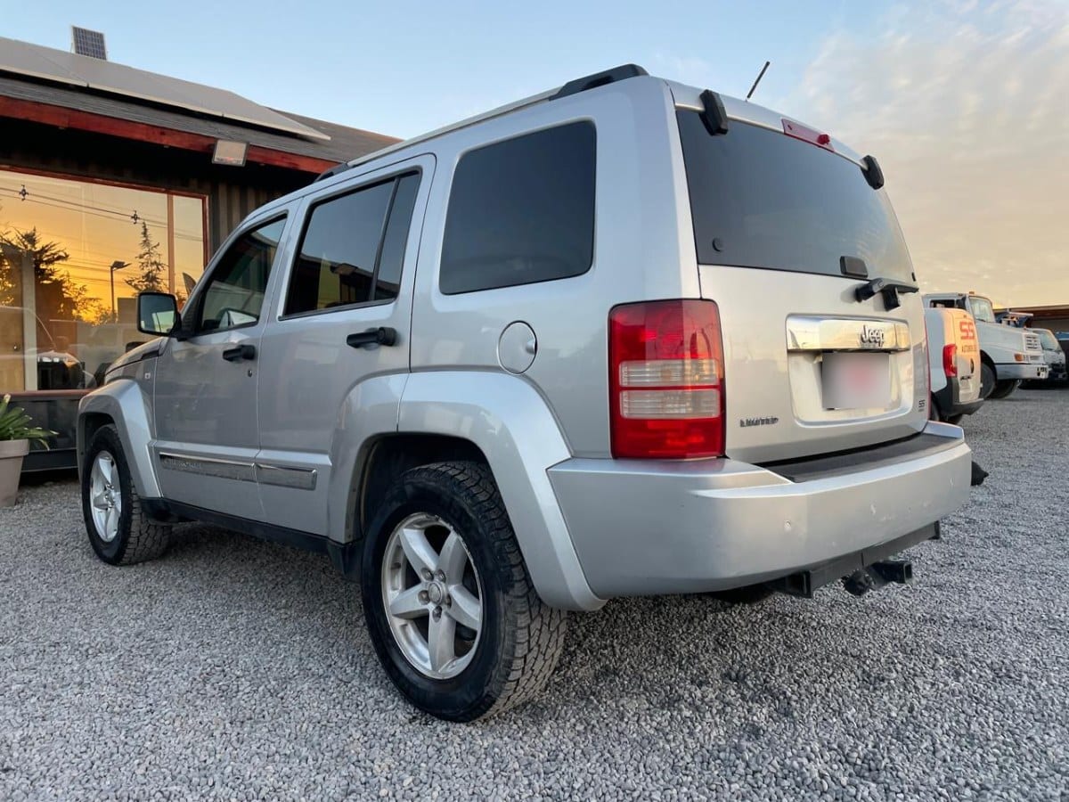 Jeep Cherokee Limited3.7 Aut 4x4 año 2013