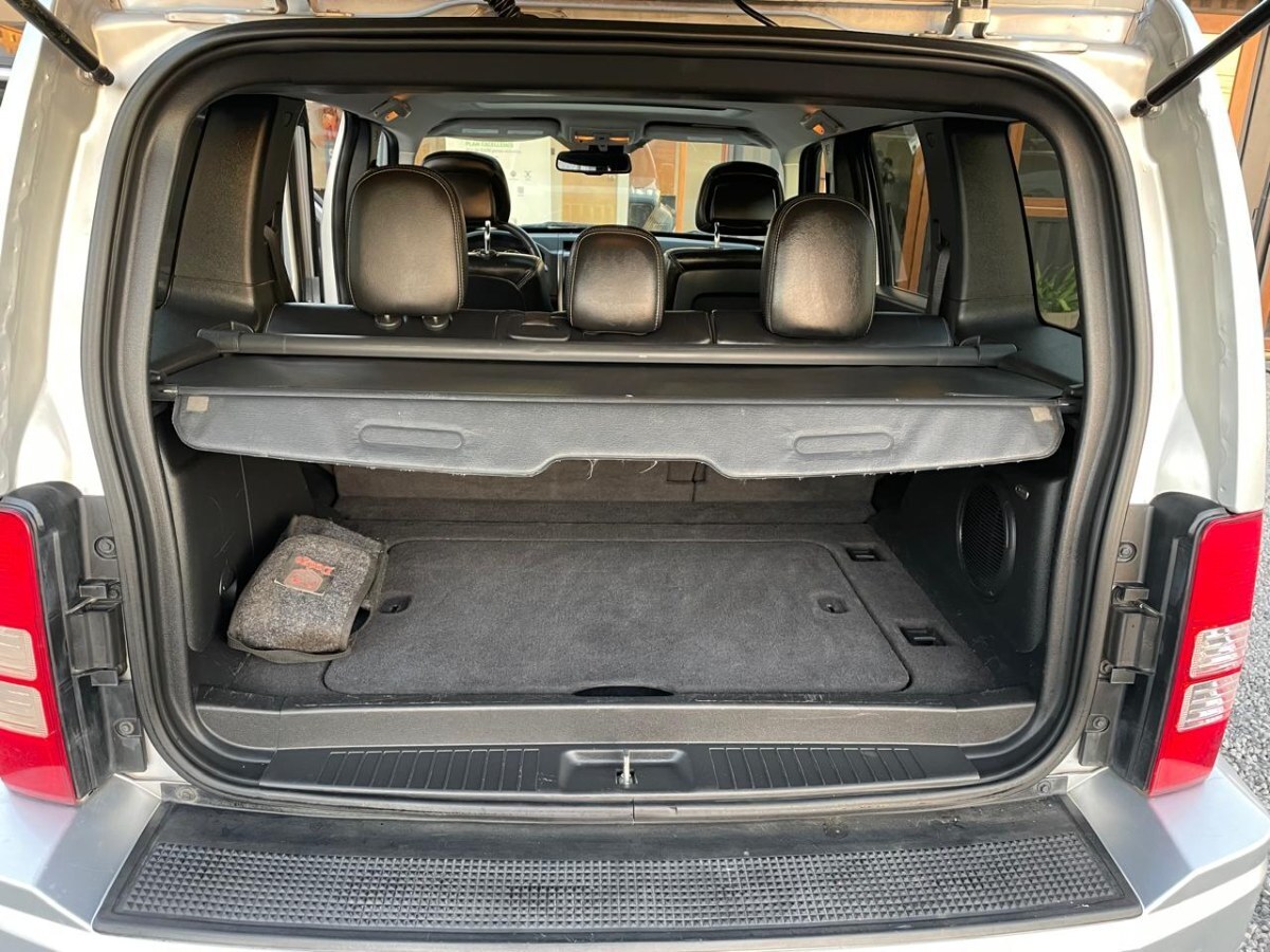 Jeep Cherokee Limited3.7 Aut 4x4 año 2013