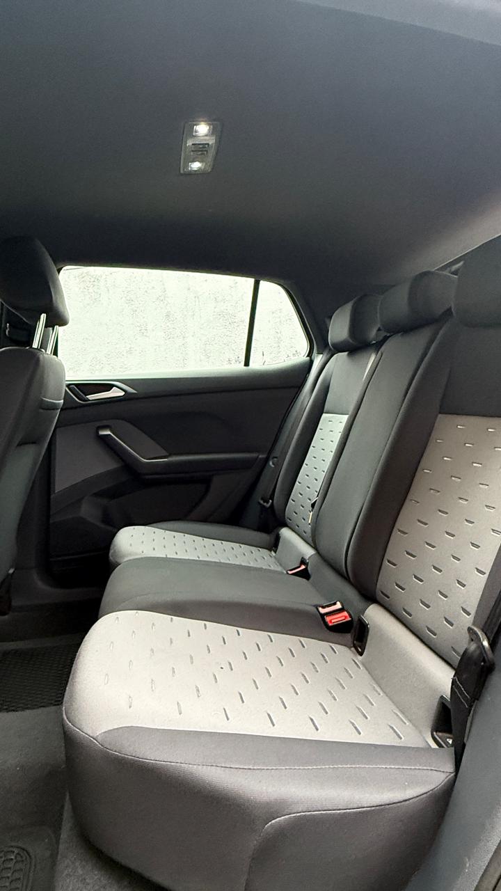 Volkswagen T-Cross 1.0 Tsi Comfortline 4x2 At6 5p. año 2022