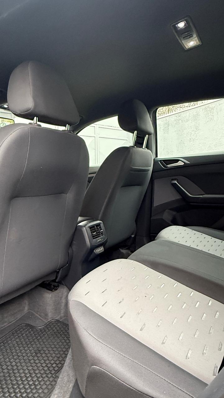 Volkswagen T-Cross 1.0 Tsi Comfortline 4x2 At6 5p. año 2022