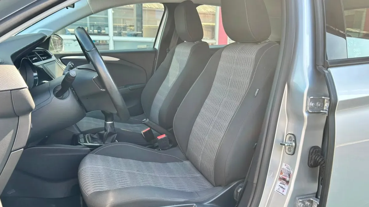 Opel Corsa 1.2 Edition 75 Hp Mt año 2022