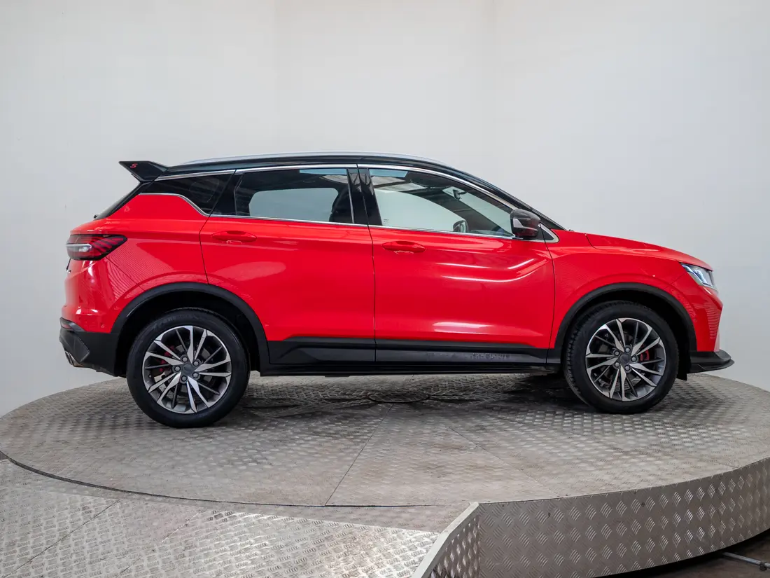 Geely Coolray 1.5 Sport 7dct At año 2022