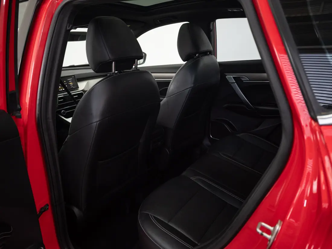 Geely Coolray 1.5 Sport 7dct At año 2022